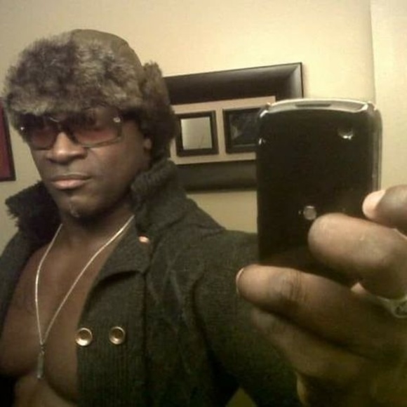 Meet your Posher, Mark - Picture 1 of 1